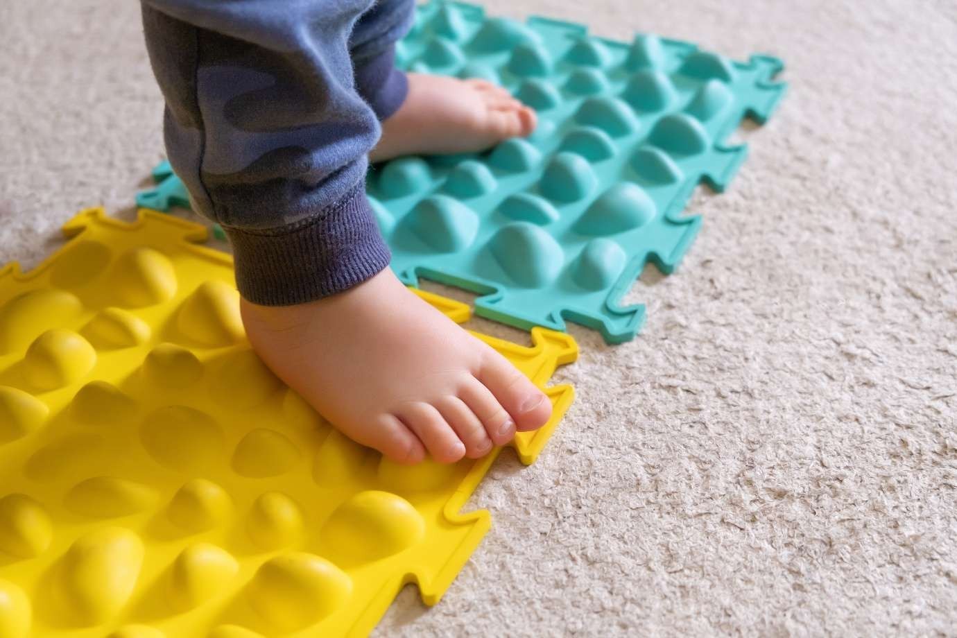 early autism signals